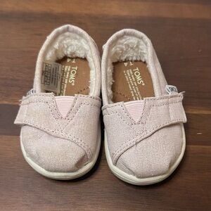 TOMS Pink Sparkle Slip-On Shoes – Toddler Size 4 – Glitter with Faux Fur Lining